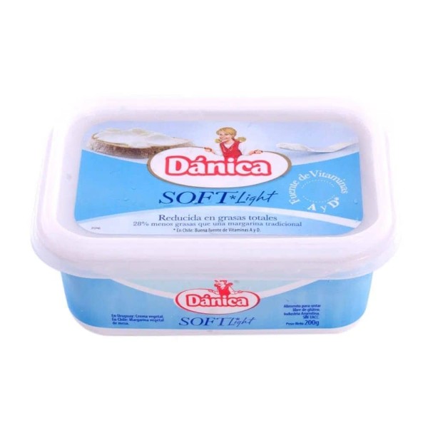 Danica Margarina Soft Light Reducida En Grasas Totales 200gr